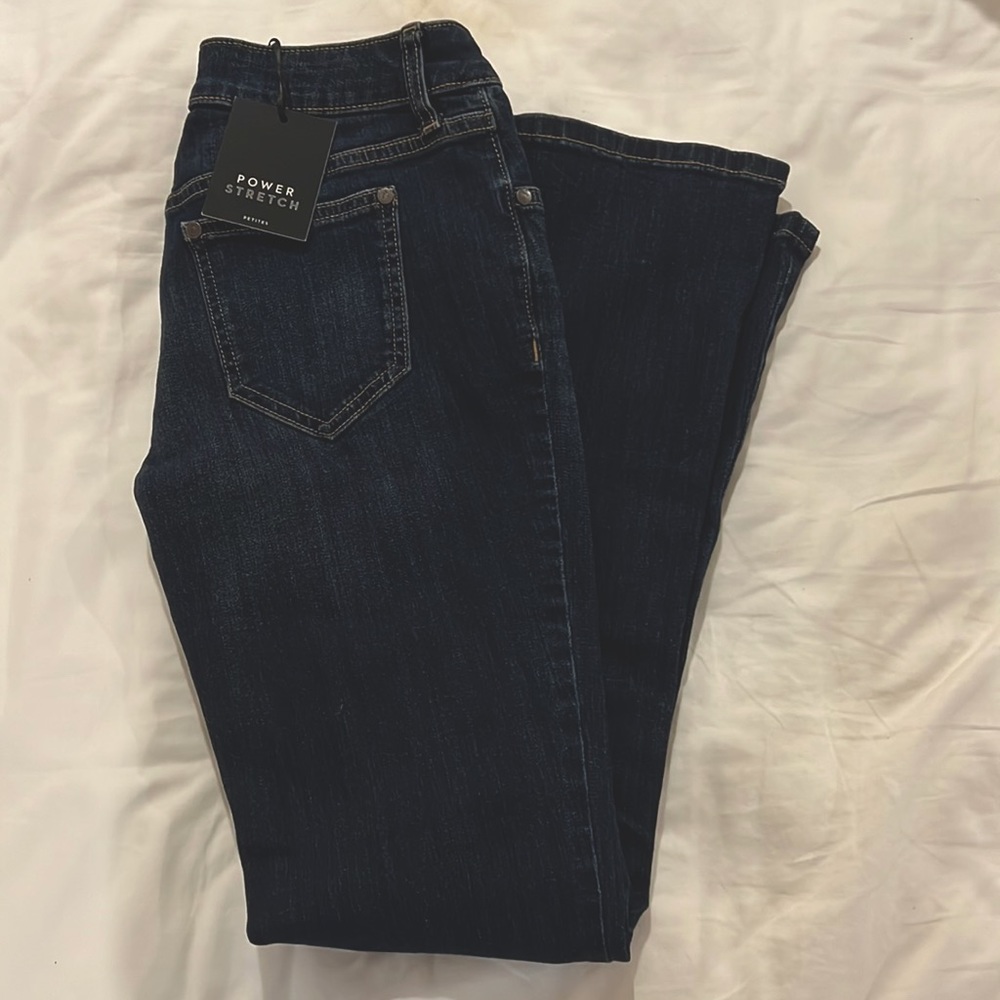 Vera Wang boot cut mid rise jeans 2p